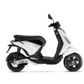 Piaggio 1 (1,2KW Moped) 25Km/h 21-22 (EMEA-EU) [LBMCE0100/ LBMCE0200]